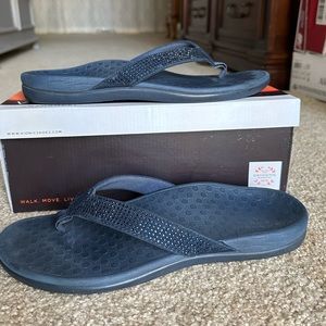 Vionic Tide Sequins size 11 Navy